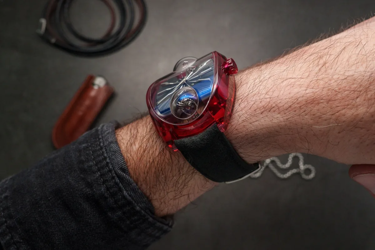 ArtyA Complexity sapphire case with unique shape