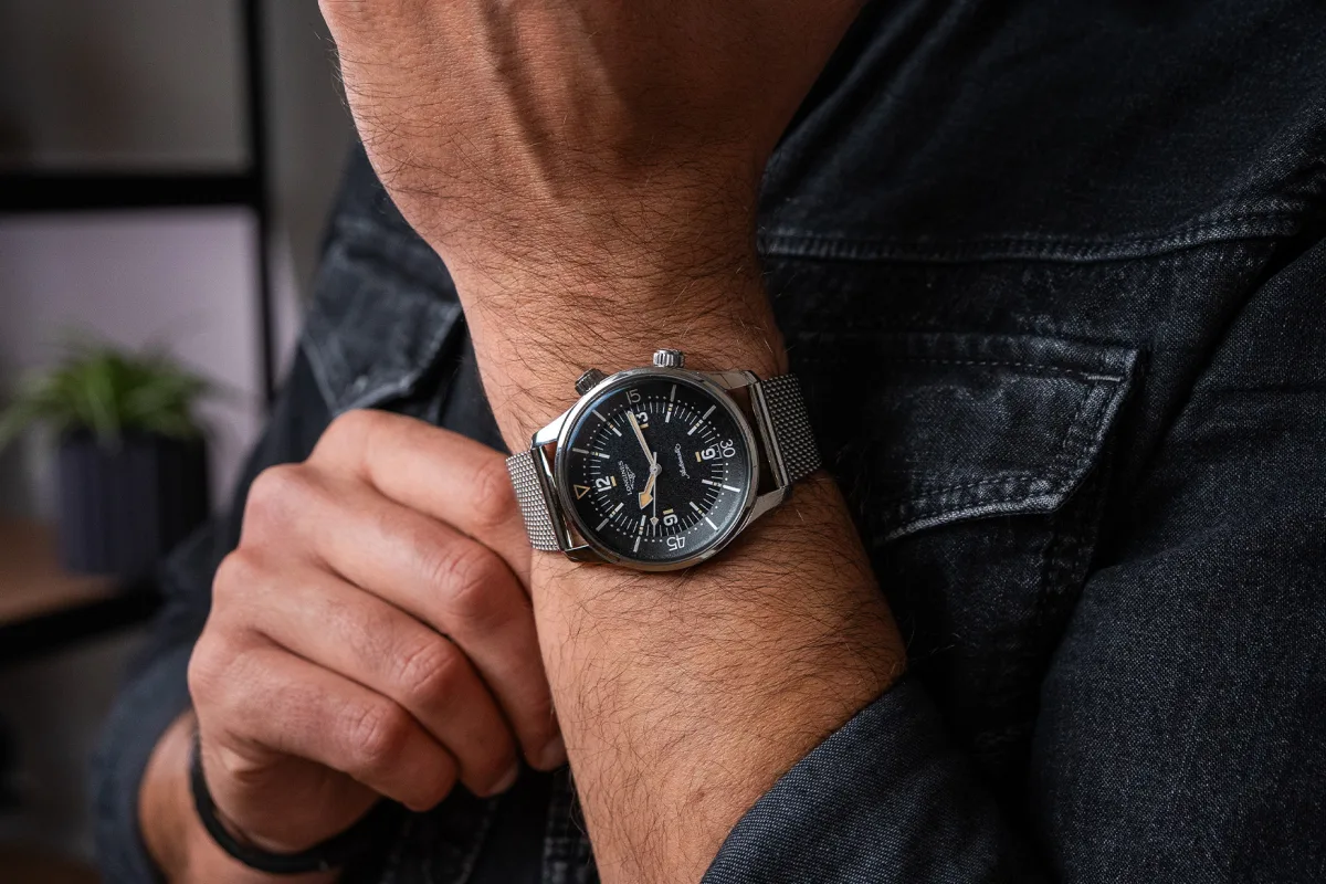 Longines Legend Diver 59 Milanese bracelet and rubber strap