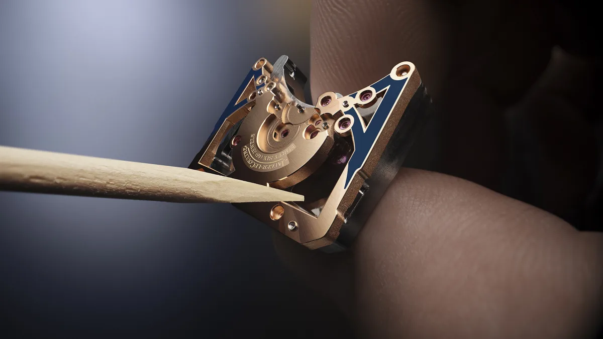 Detailed view of the gyro-tourbillon in action