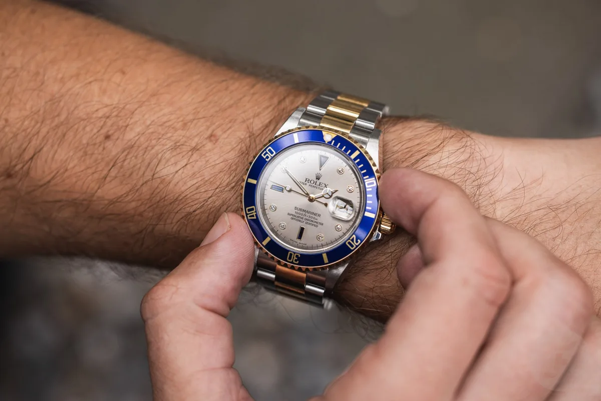 Rolex Submariner bracelet evolution with SEL
