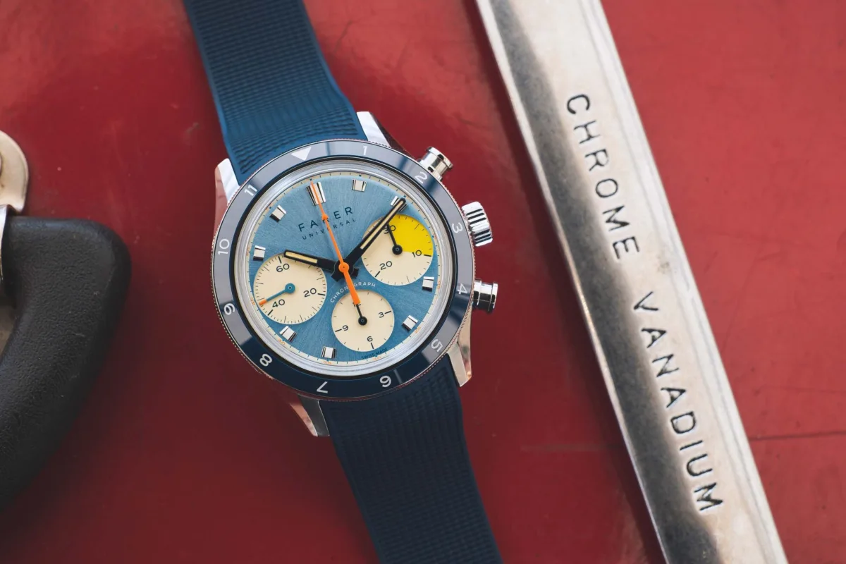 Chronograph hand details of the Farer Racing Chronograph Gara