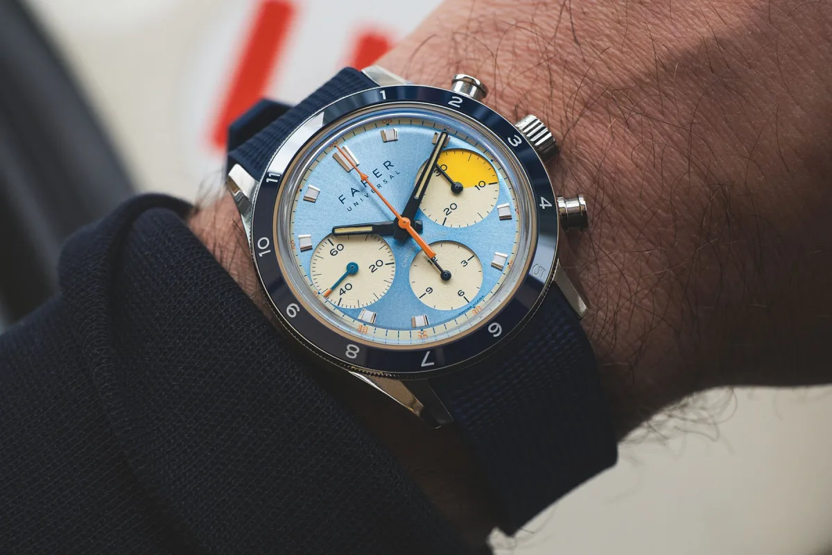 Strap options for the Farer Racing Chronograph Gara