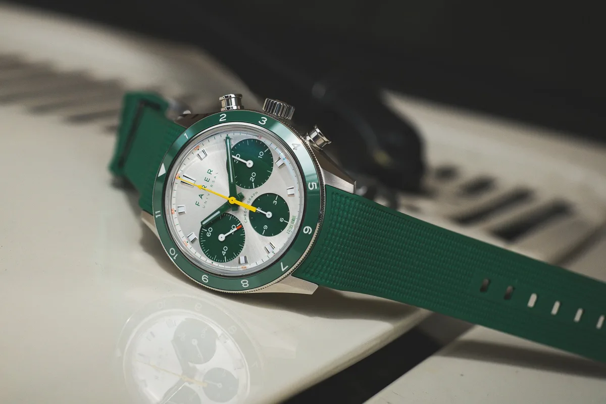Hour markers on the Farer Racing Chronograph Gara