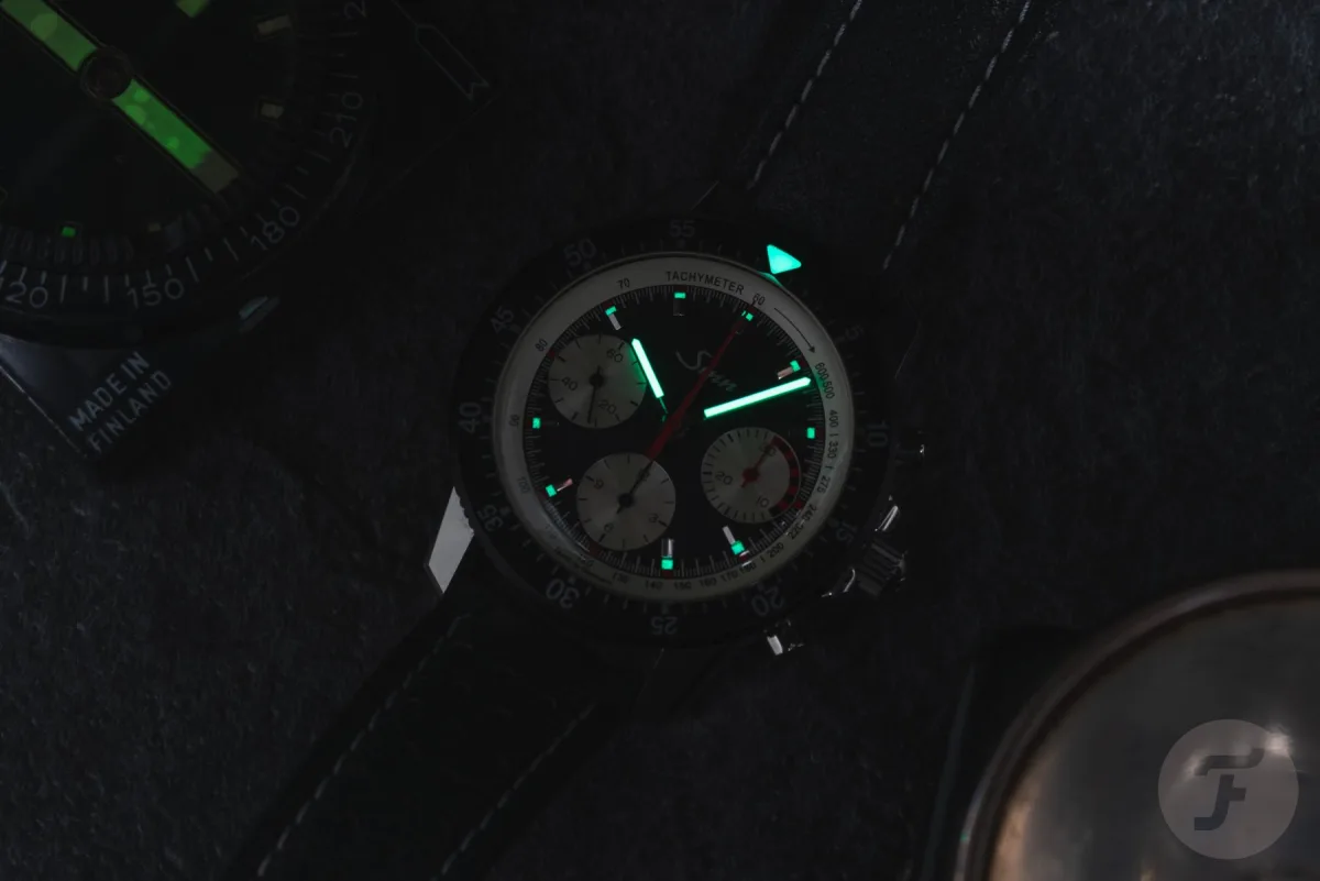 Sinn 103 St Ty Hd with leather straps