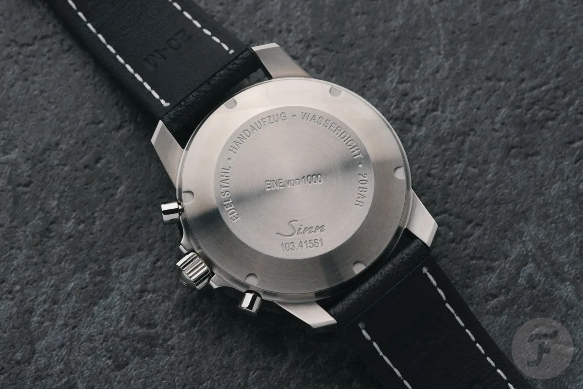 Sinn 103 St Ty Hd's bi-directional bezel