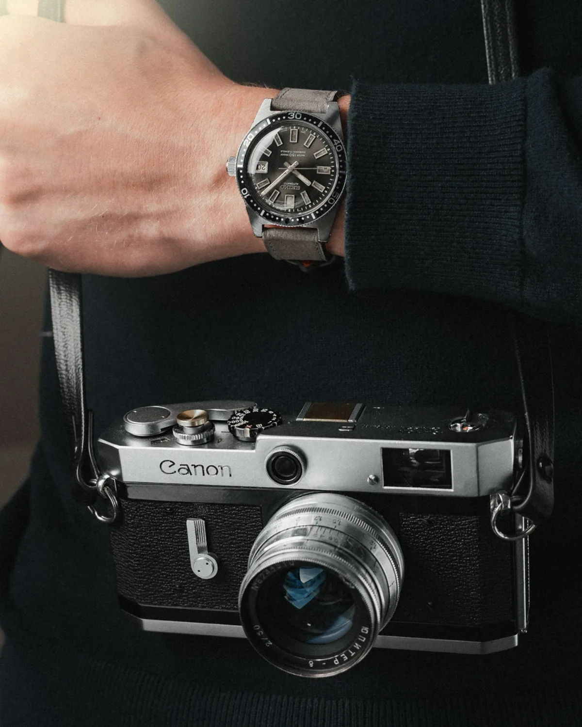 Close-up of the Arken Alterum Sage Grey watch details.