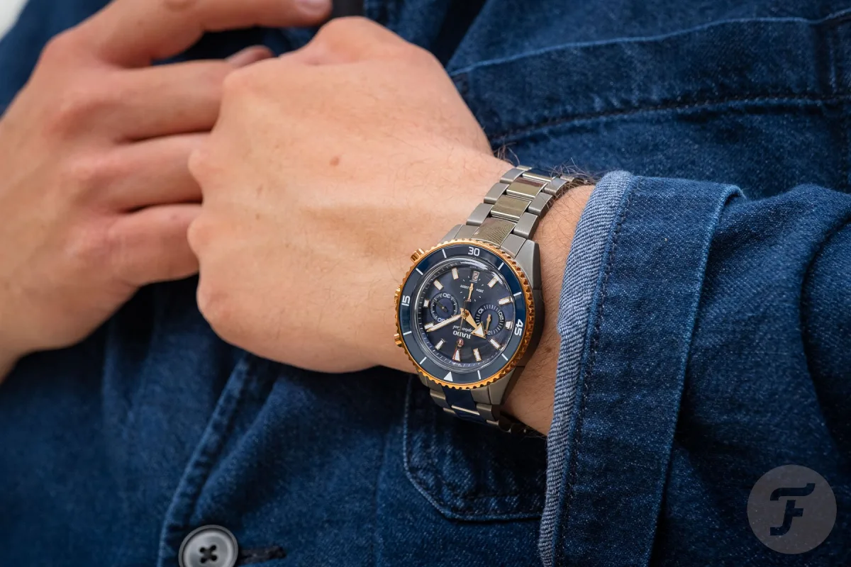 Rado Captain Cook on wrist showing bracelet and case size