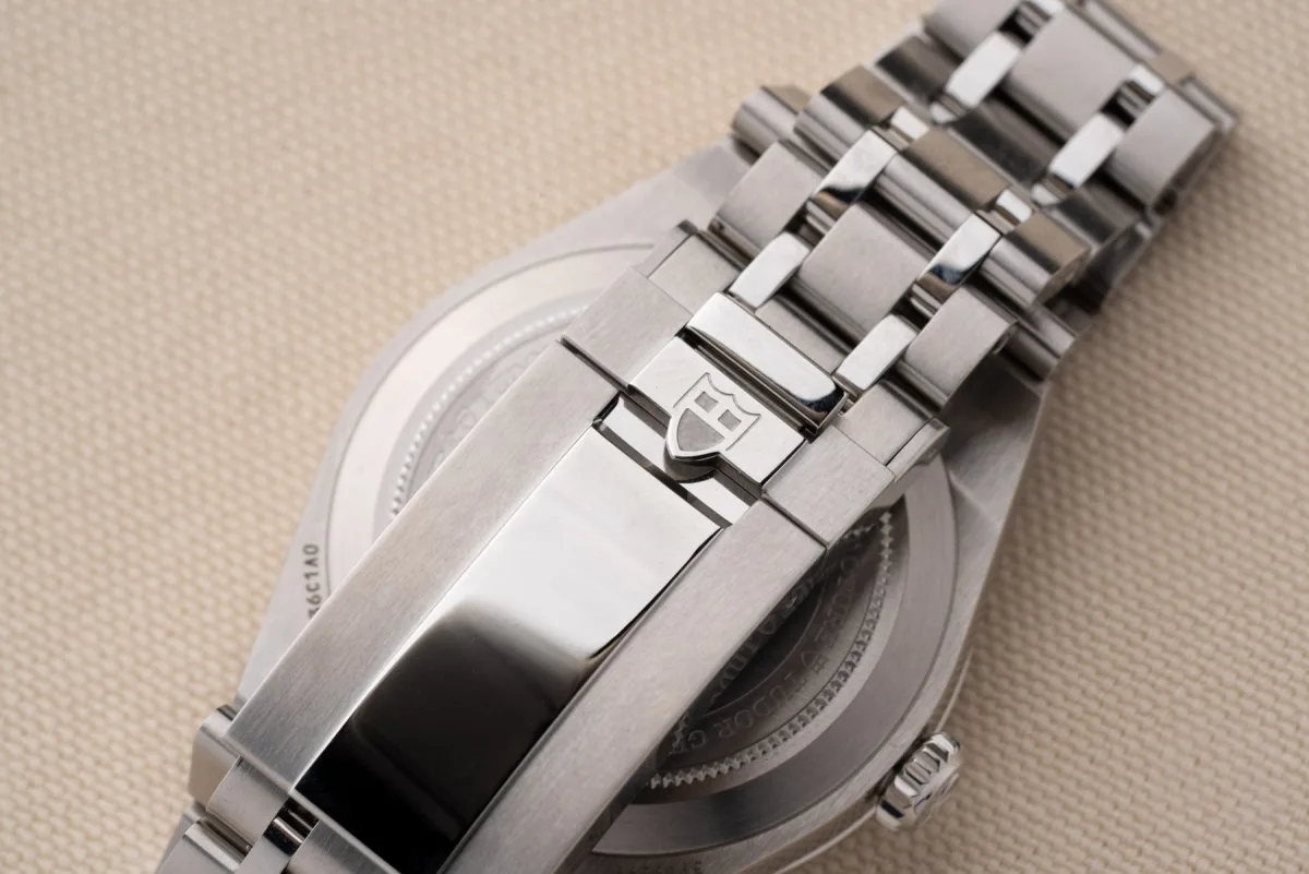 Tudor Royal COSC-certified movements