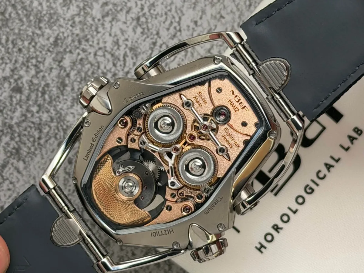 Micro-rotor with guilloche on MB&F HM12