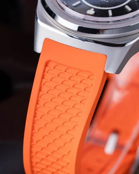 Bravur x Zwift watch straps in orange and black