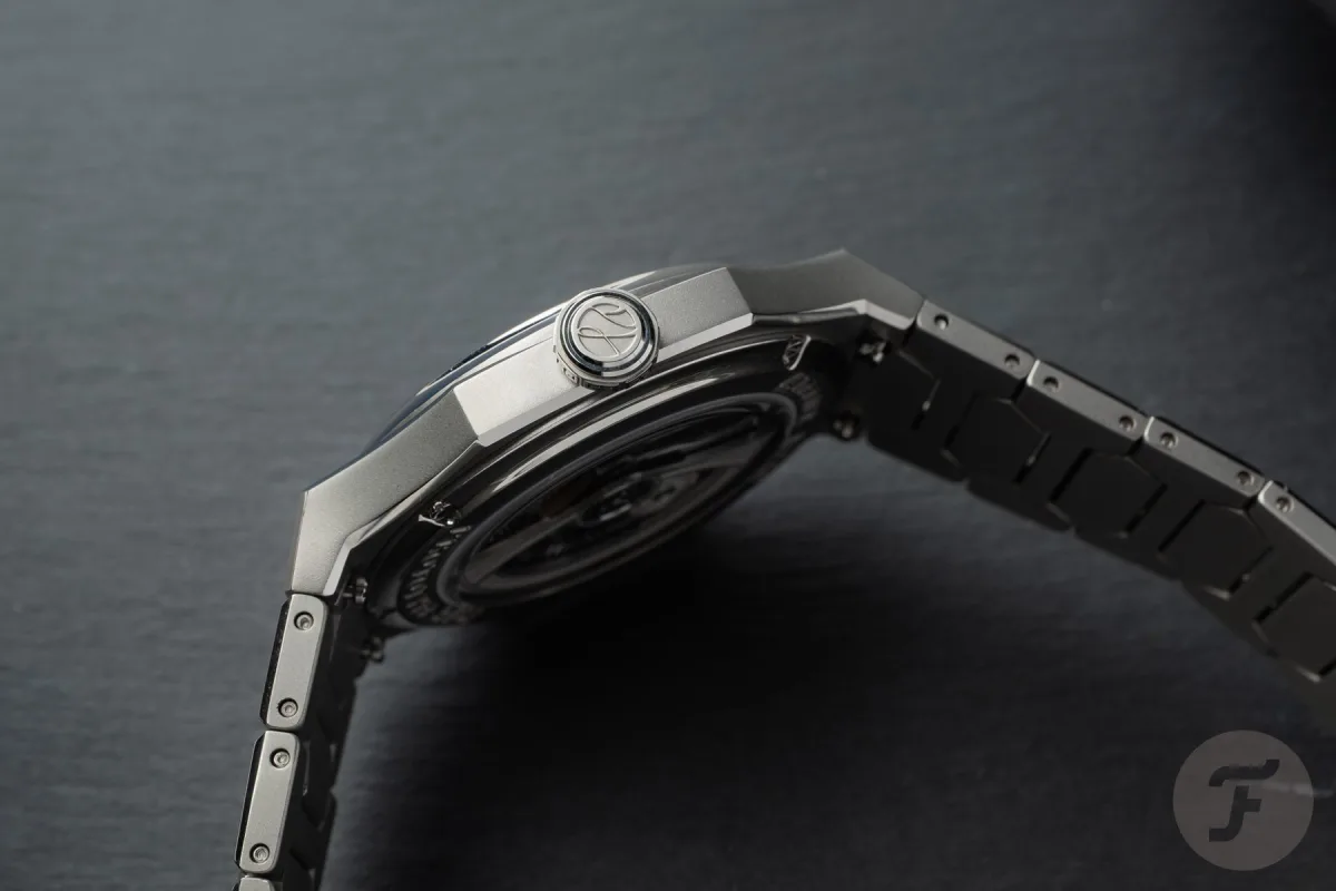 Close-up of Atelier Wen Perception V3's new caliber