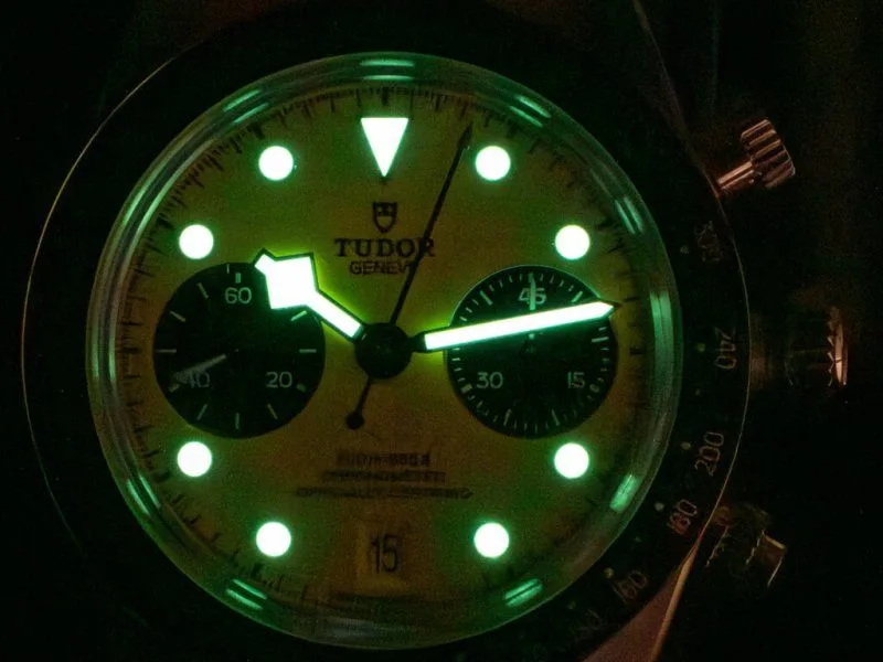Tudor Black Bay Chrono 39 bracelet with T-fit adjustment