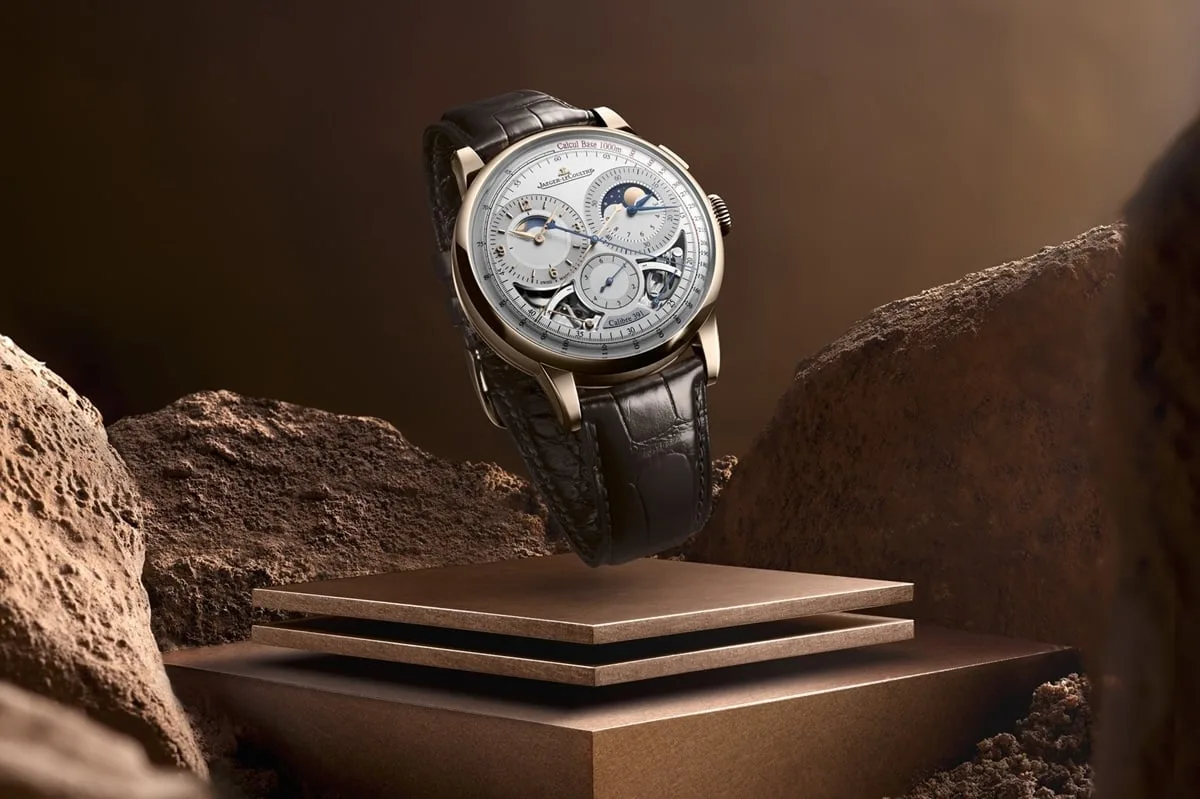 Jaeger-LeCoultre Duometre Chronograph Moon watch face