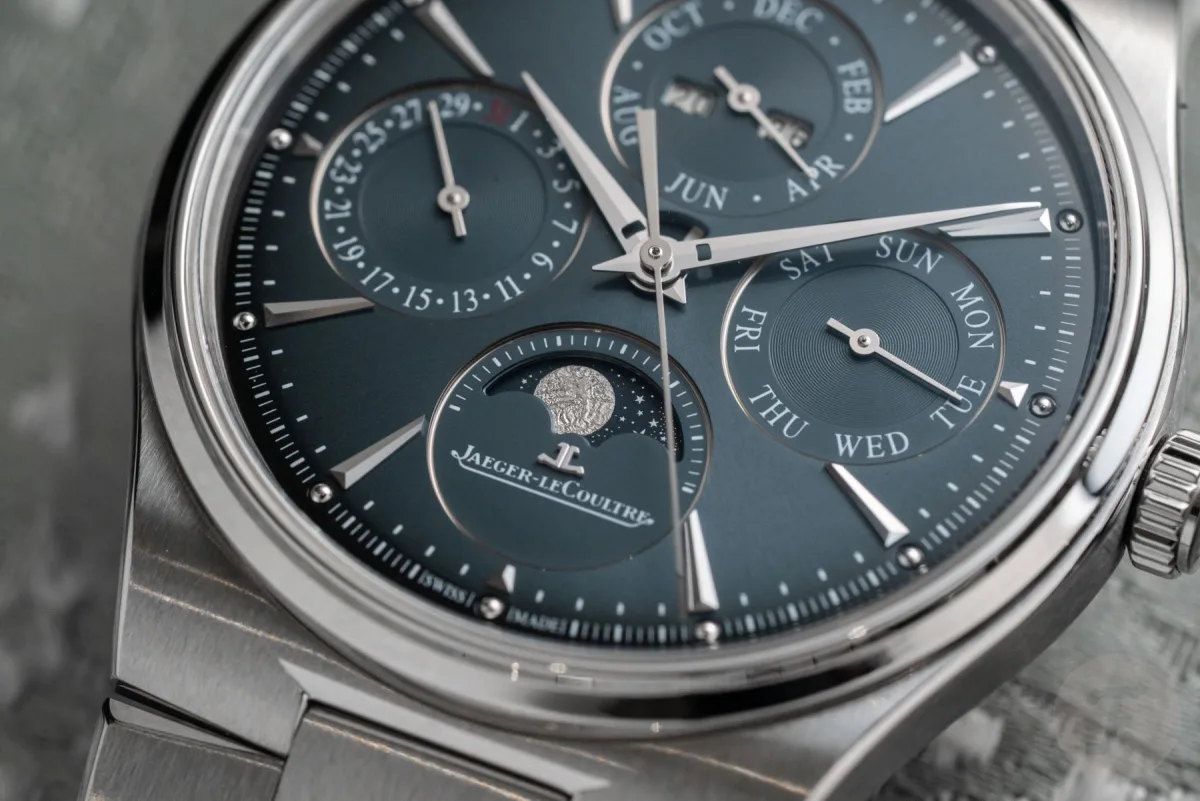 Close-up of Jaeger-LeCoultre Master Control Chronometre dial