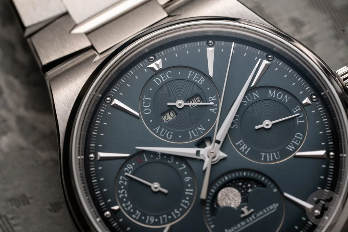 Jaeger-LeCoultre Master Control Chronometre bracelet design