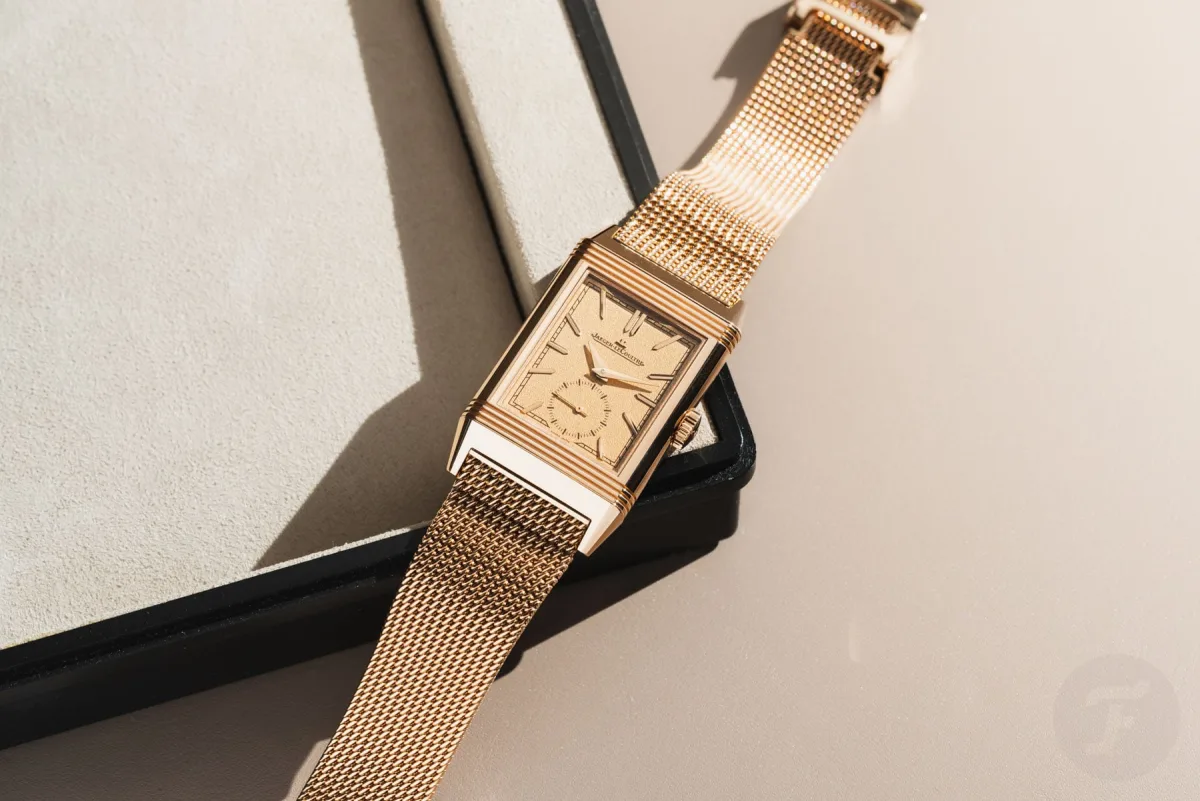 Movement details of Jaeger-LeCoultre Reverso Tribute Monoface