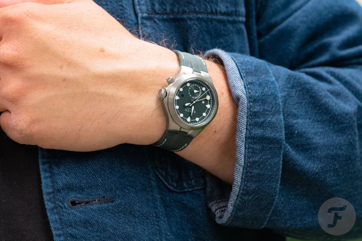 Pre-order details for Arken Alterum Sage Grey