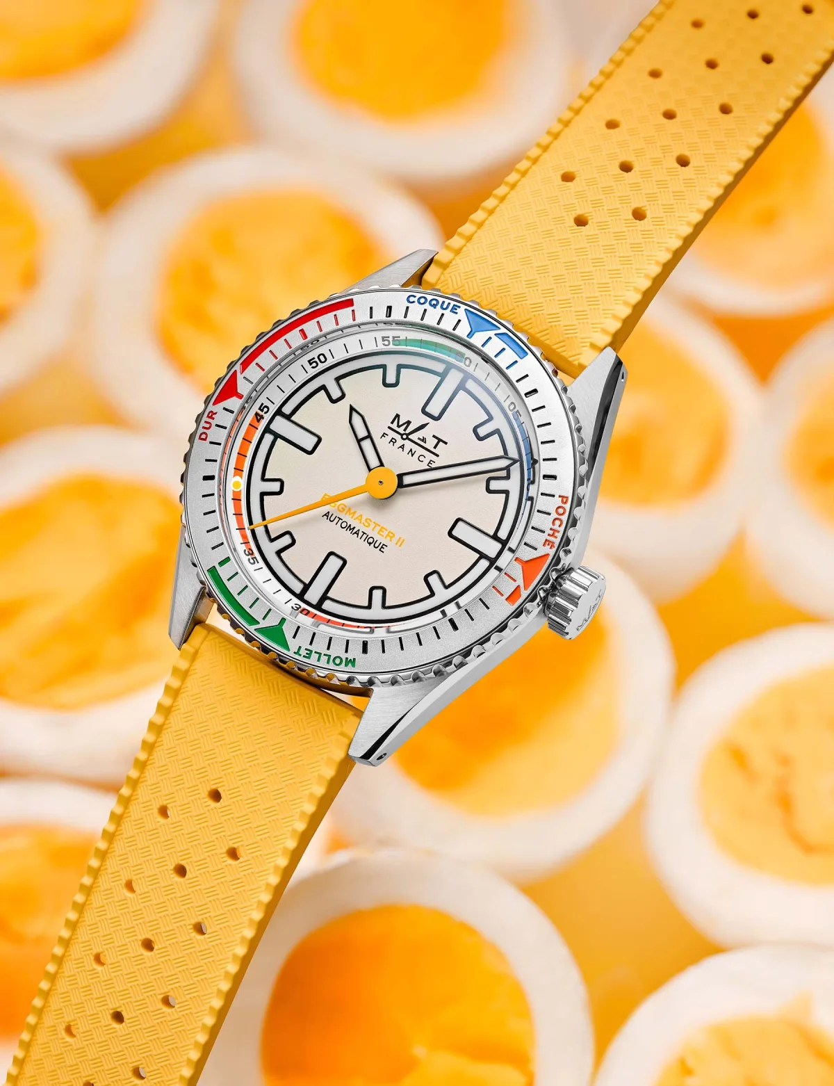 Dial design of MAT Egg Master II with luminescent markers