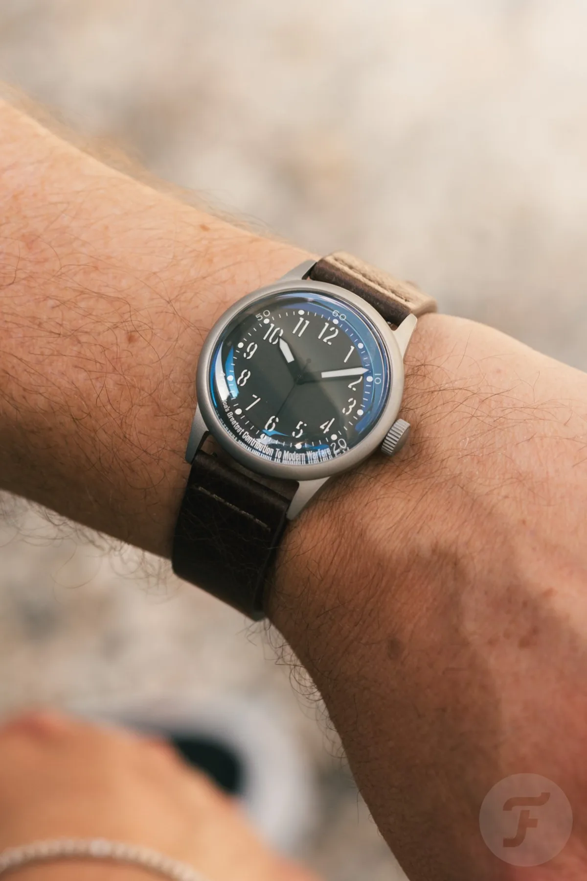 Military-style dial design of Praesidus A-11 LMUV