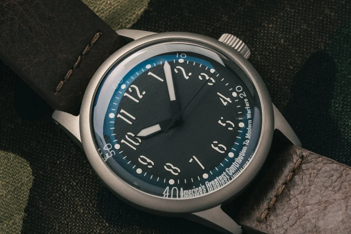 Sword-shaped luminescent hands on A-11 LMUV watch