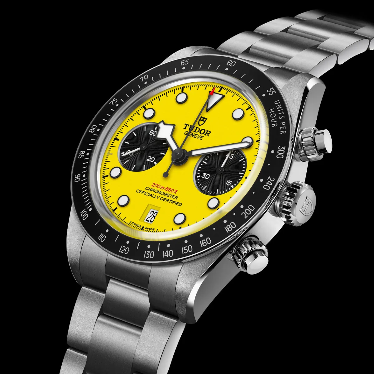 Tudor Black Bay Chrono 39 Bumblebee with yellow-black scheme