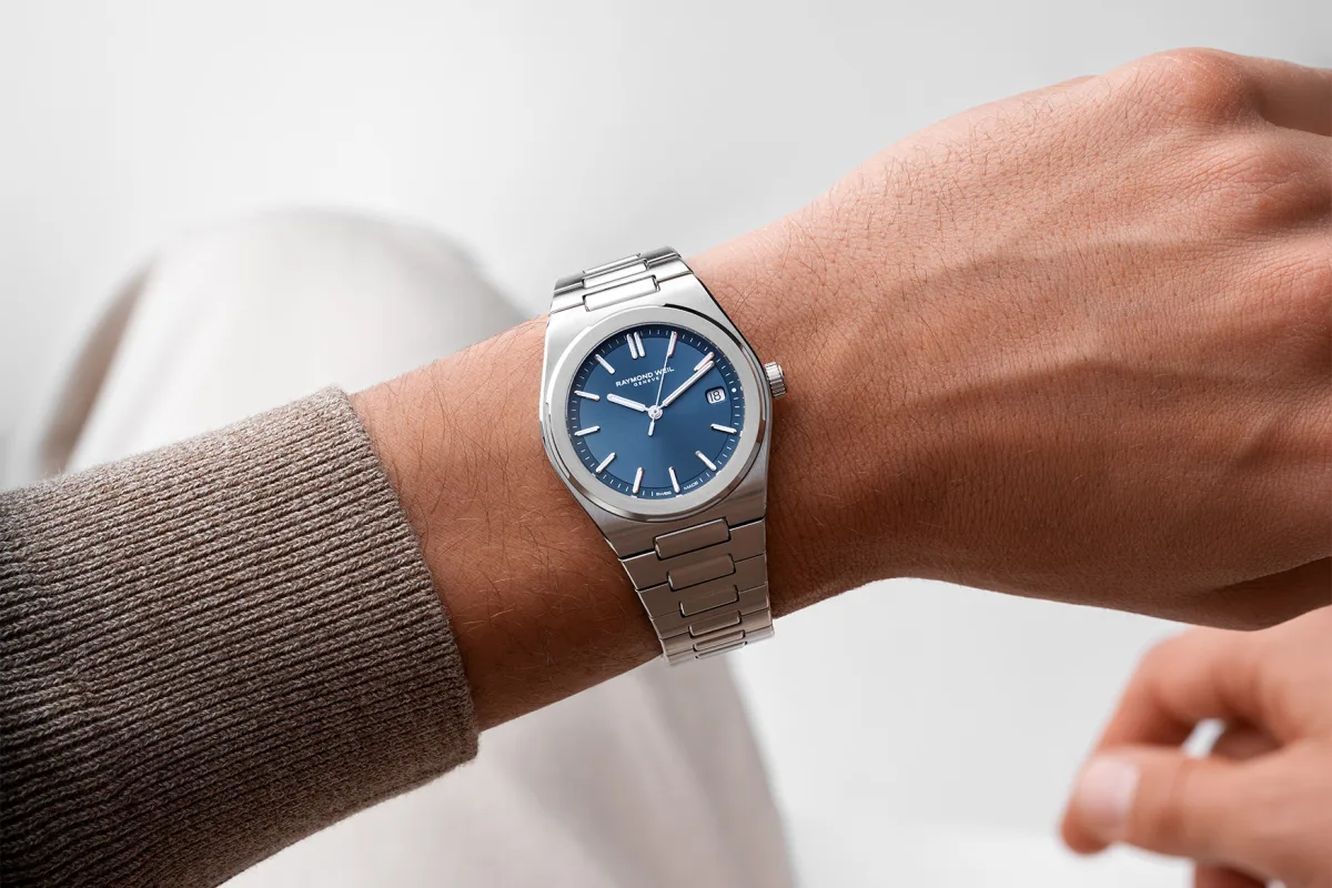 Close-up of Raymond Weil A.R.T. watch bracelet