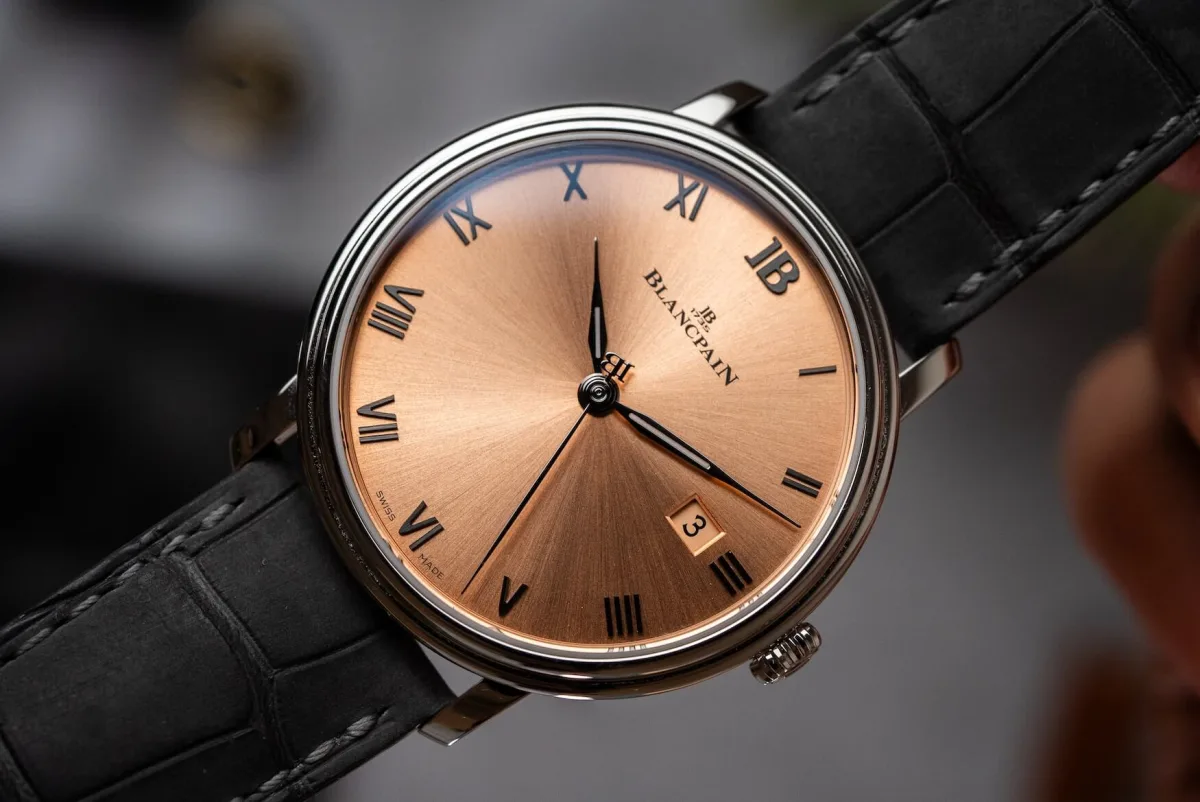 Salmon and gold-opaline dials of Villeret Ultraplate