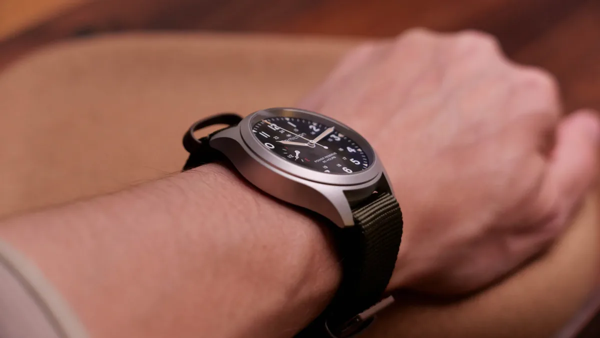 Hamilton Khaki Field dial with luminescent hands
