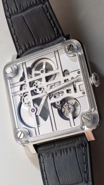 BR-CAL.390 movement in Bell & Ross BR-X3 Micro-Rotor