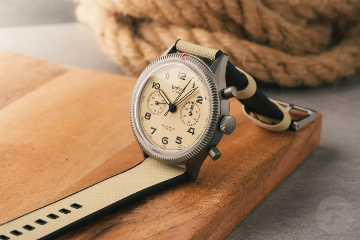 Hanhart 417 TI Desert Pilot in a display case