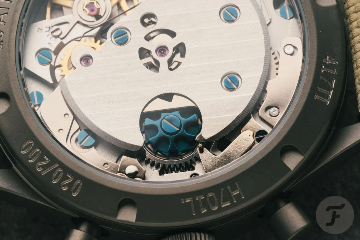 Close-up of the Hanhart 417 TI crown