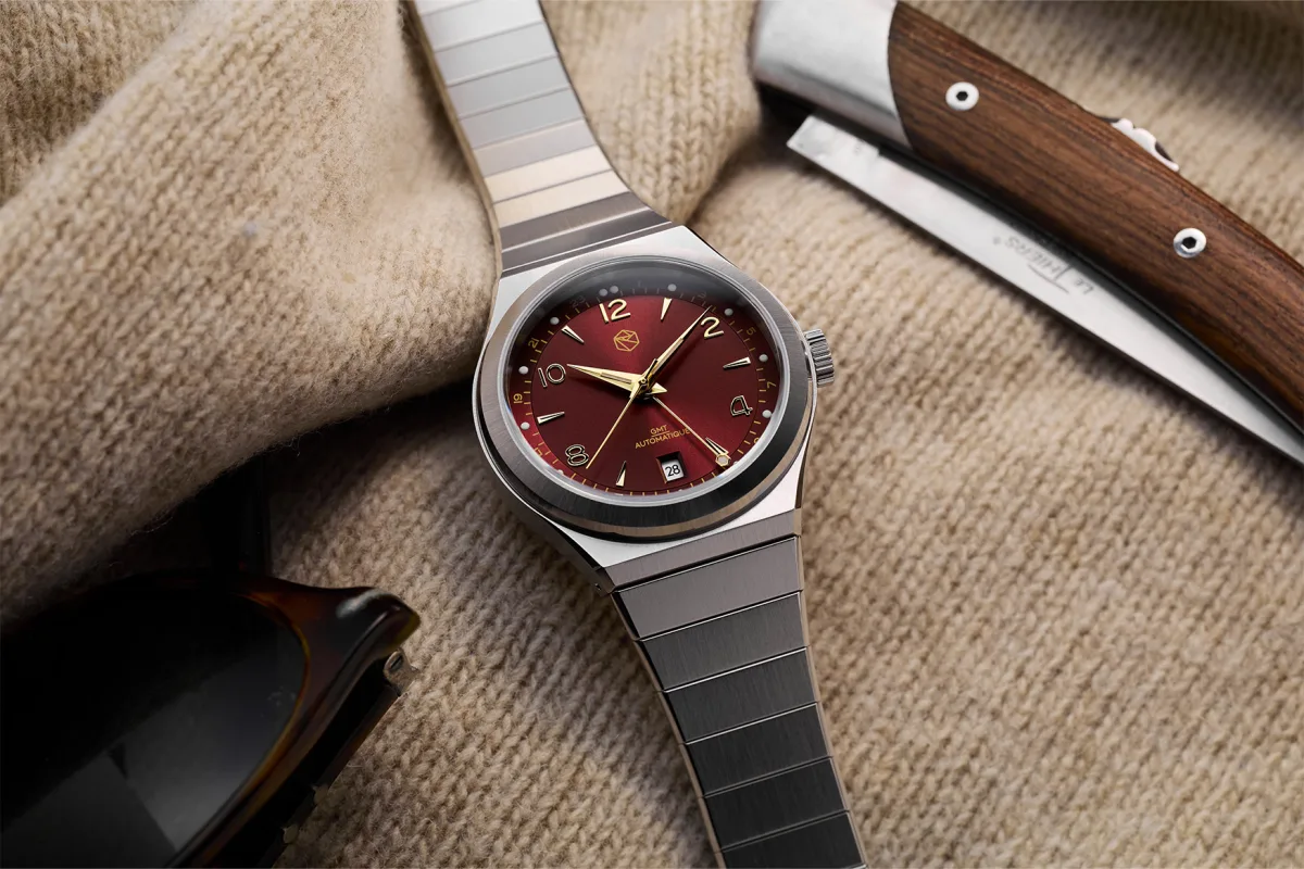 Review of Manime La Méridienne GMT Watches