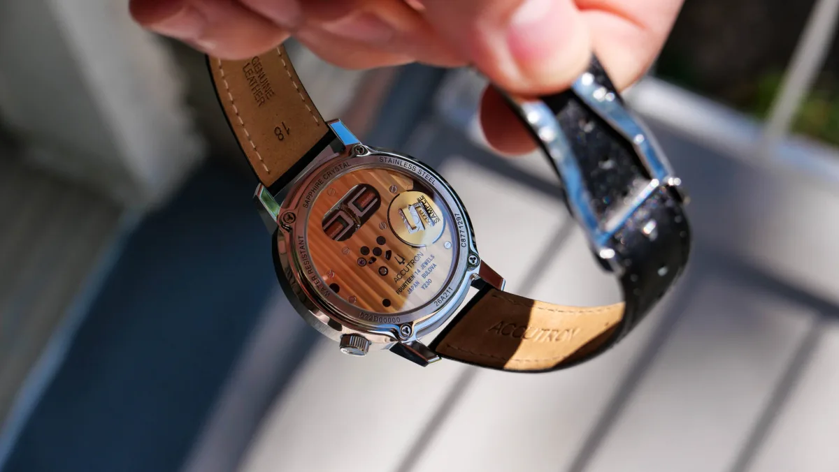 Accutron Spaceview 314 dauphine hands