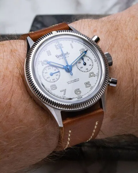 Vintage-inspired dial of Hanhart 417 ES Moby Dick