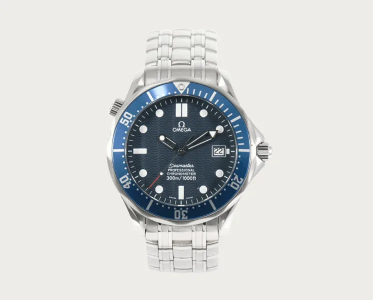 Omega Seamaster Diver 300M Ref. 2551.80.00 with blue dial and bezel
