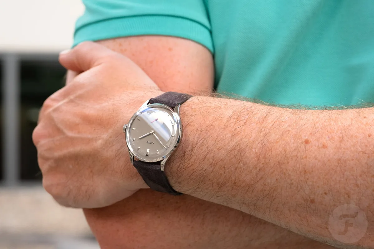 Oris watch proportions on wrist