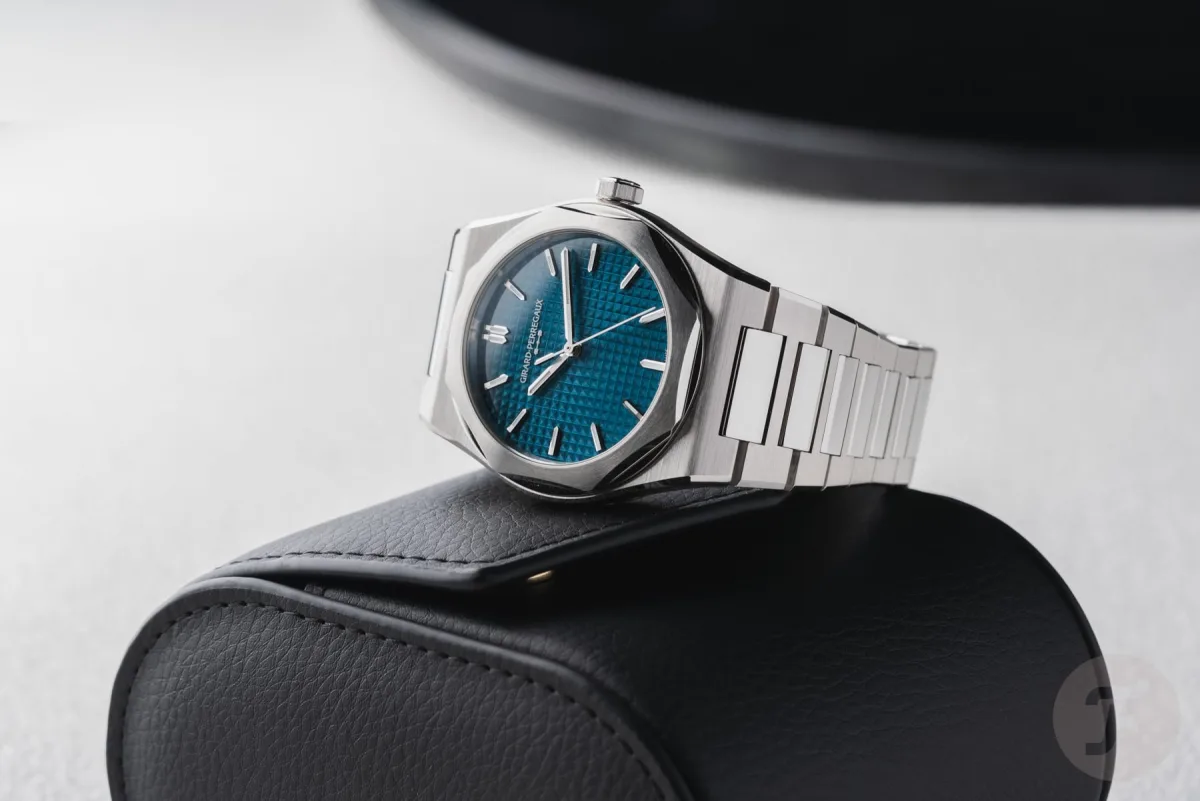 Certina DS Super PH2000M STC on a rubber strap