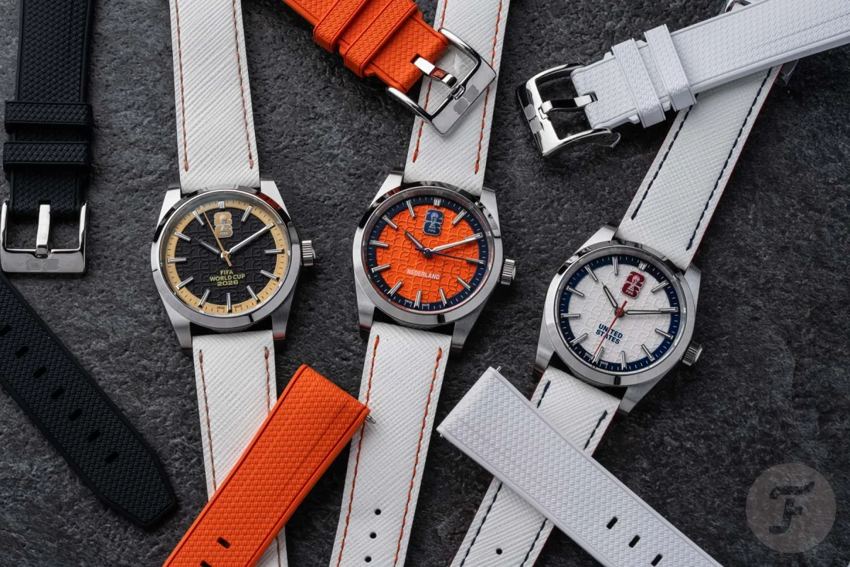 Axia Enosi model watch