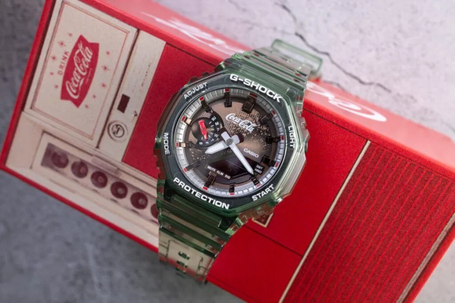 Close-up of Casio G-Shock GA2100CC-3A design