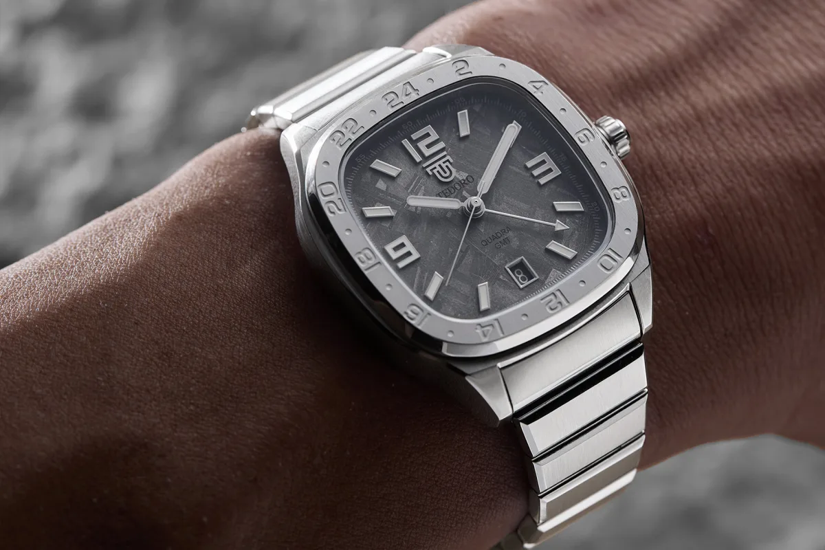 Tedoro Quadra GMT Meteorite watch full view