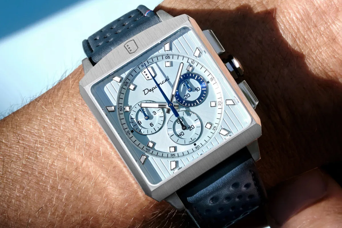 Depancel Série-R Ice Blue movement and strap