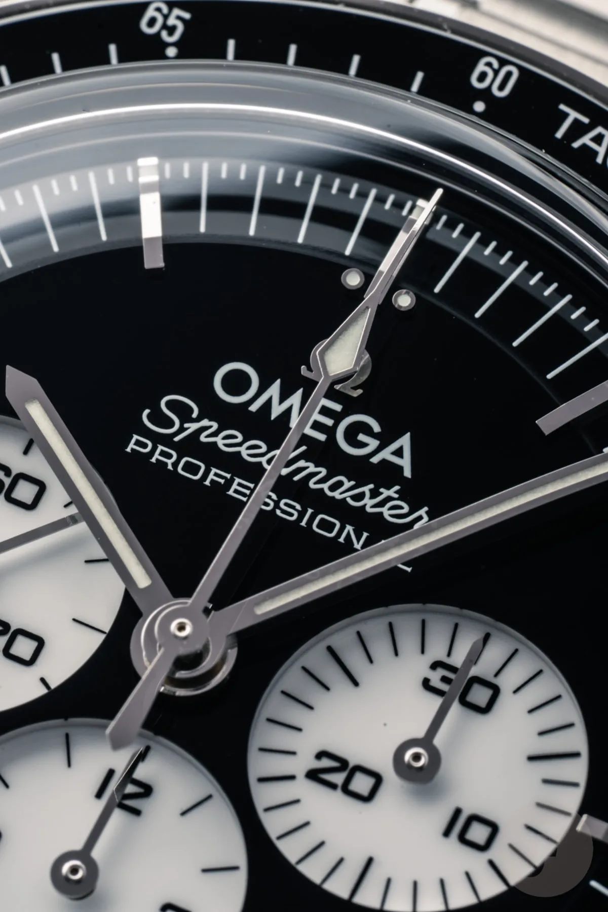 Detail of Speedmaster 'Reverse Panda' dial.