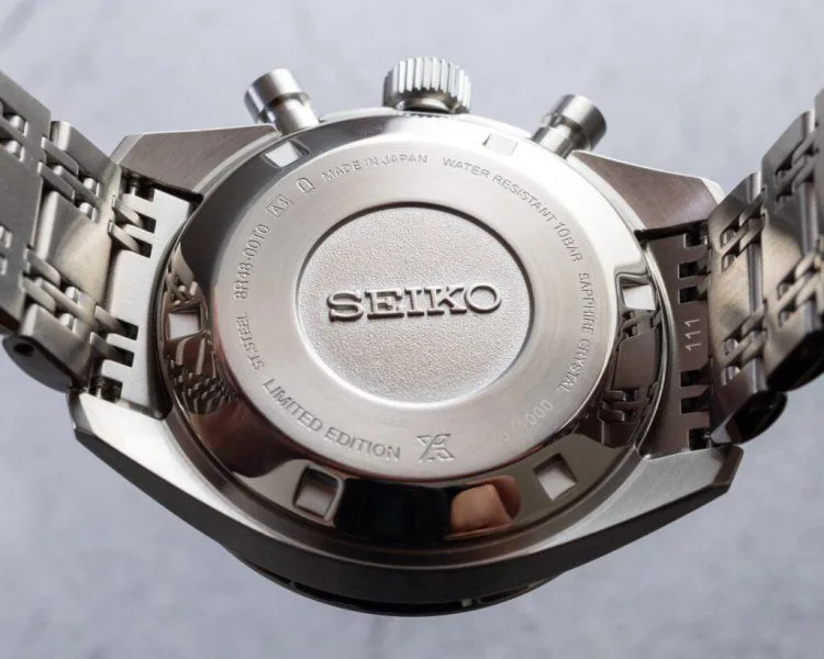 Seiko 8R48 movement specifications.