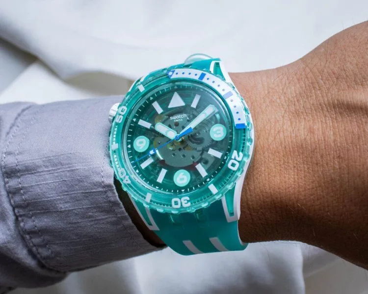 Swatch SCUBAQUA design and colorful jellyfish inspiration