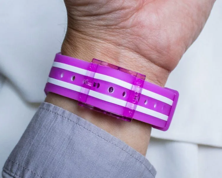 Swatch SCUBAQUA strap design and aesthetics