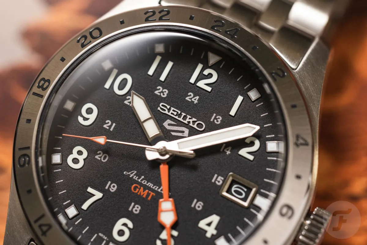 Seiko 5 Sports GMT SSK023 watch with GMT function