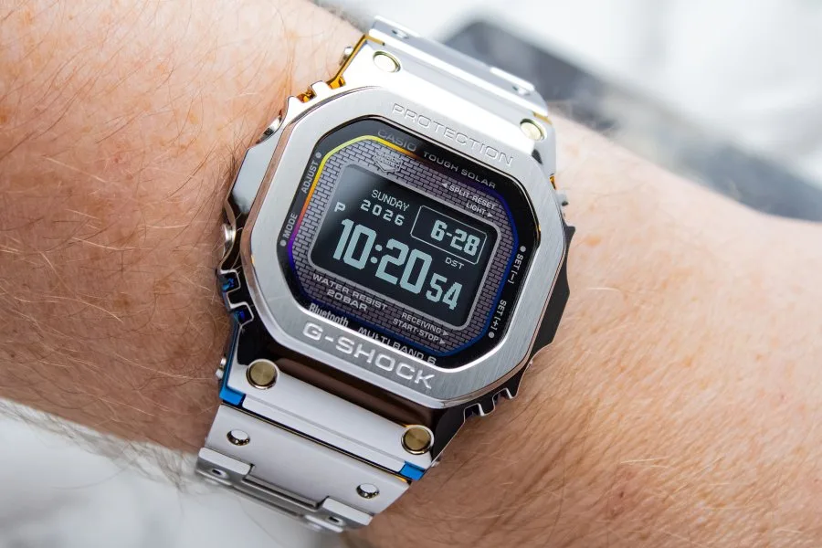 MIP display of Casio G-Shock GMWBZ5000RC-1