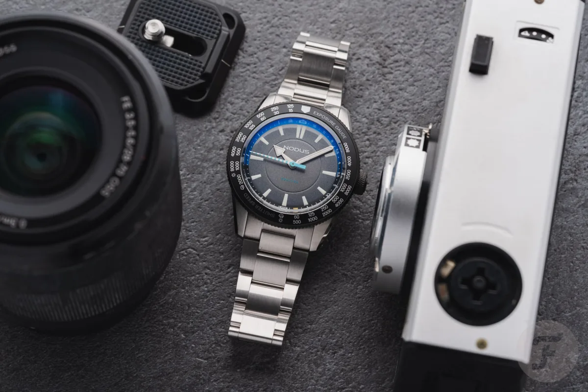 Nodus Obscura II with stainless steel bracelet