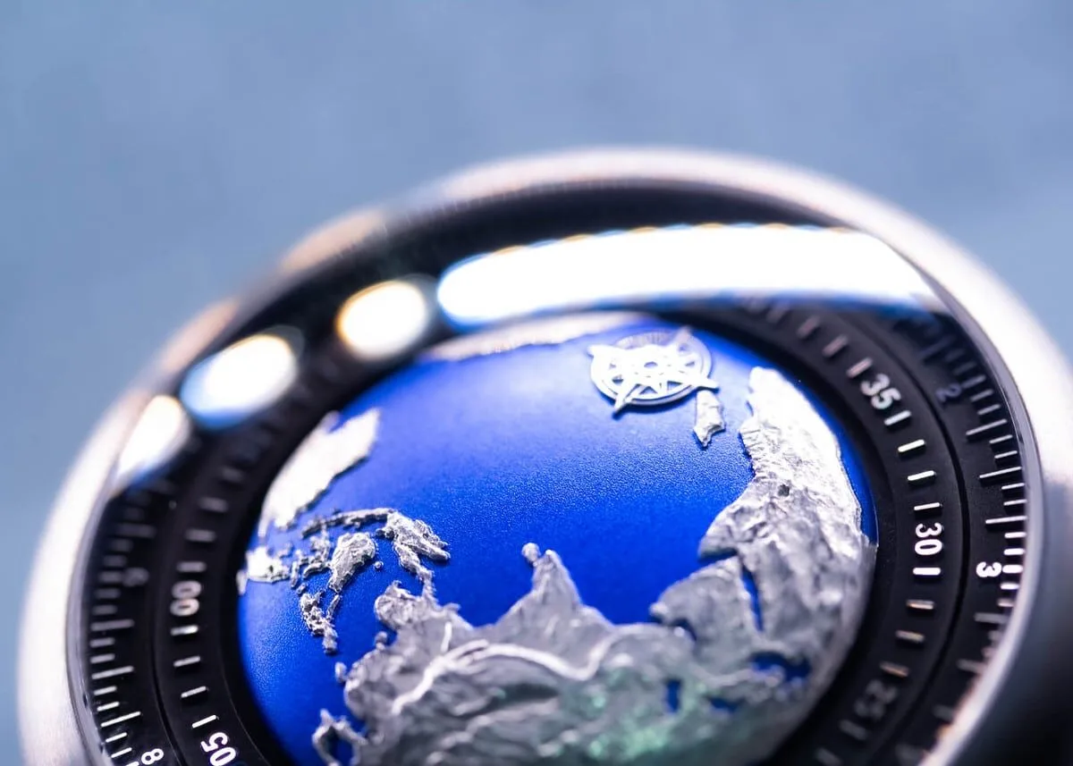 Detail of CIGA Design Blue Planet ocean paint defect