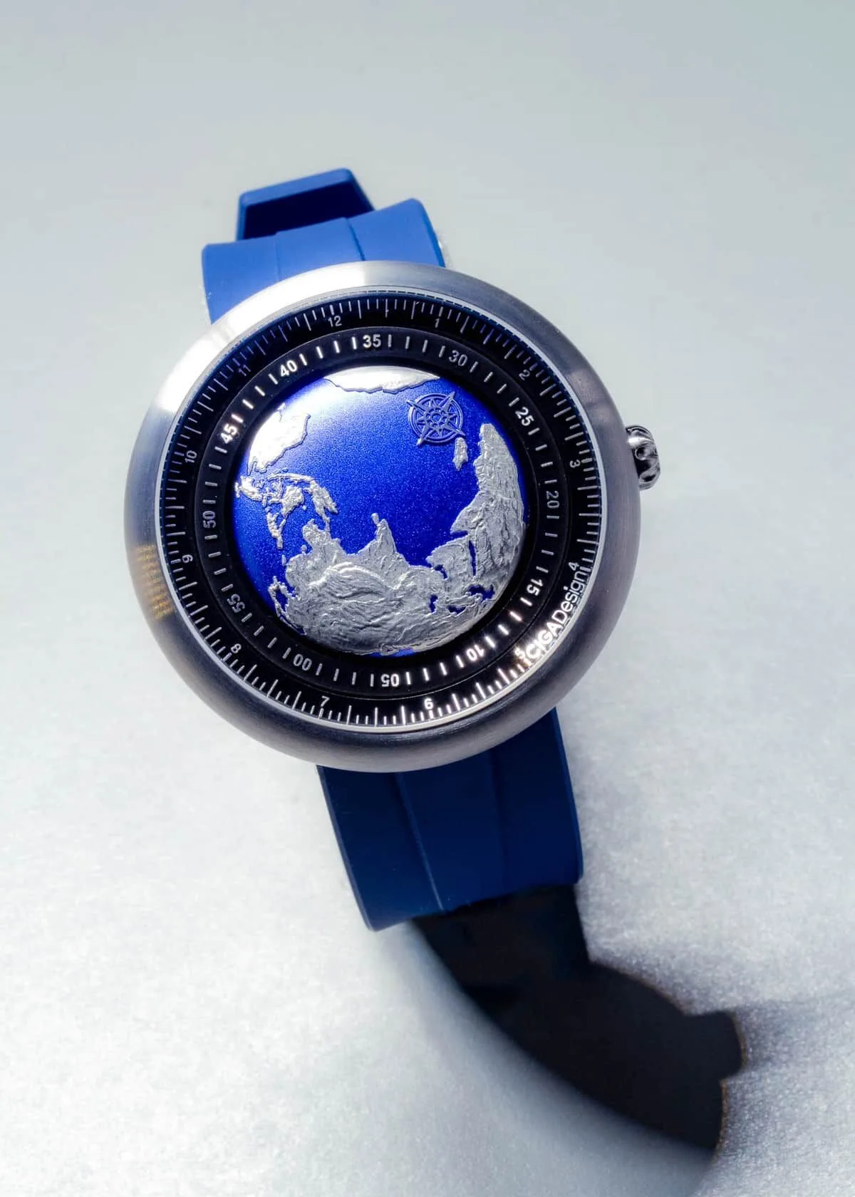 CIGA Design Blue Planet watch crown and detail